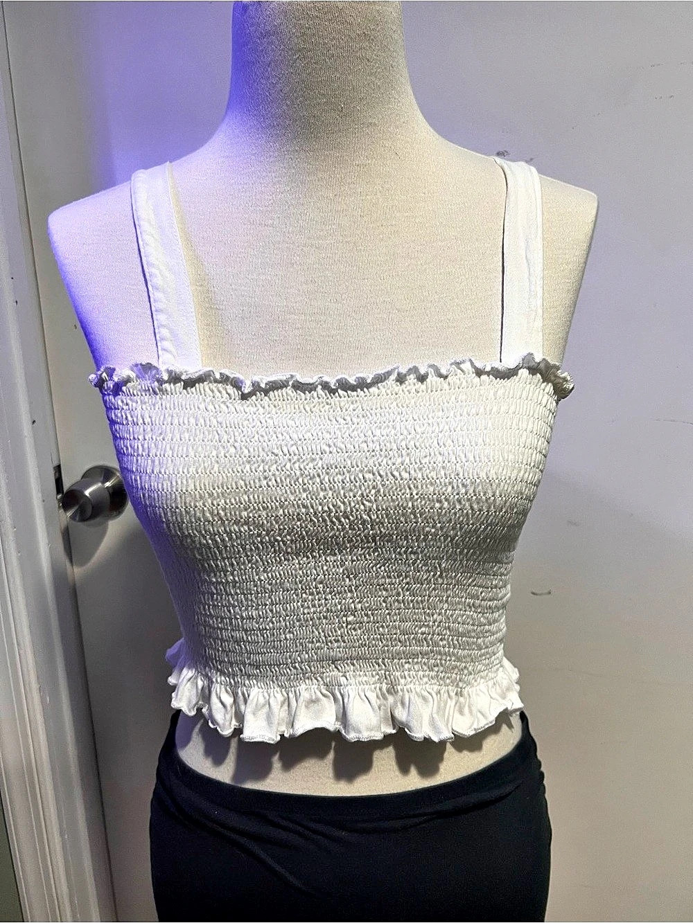ME TO WE White Smocked Ruffle Crop Camisole Size Medium